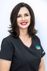 Fiona Lewis