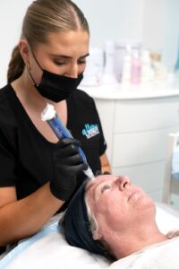 Why a Doctor-Led Cosmetic Clinic Matters – Expert Insights 3 SkinPen